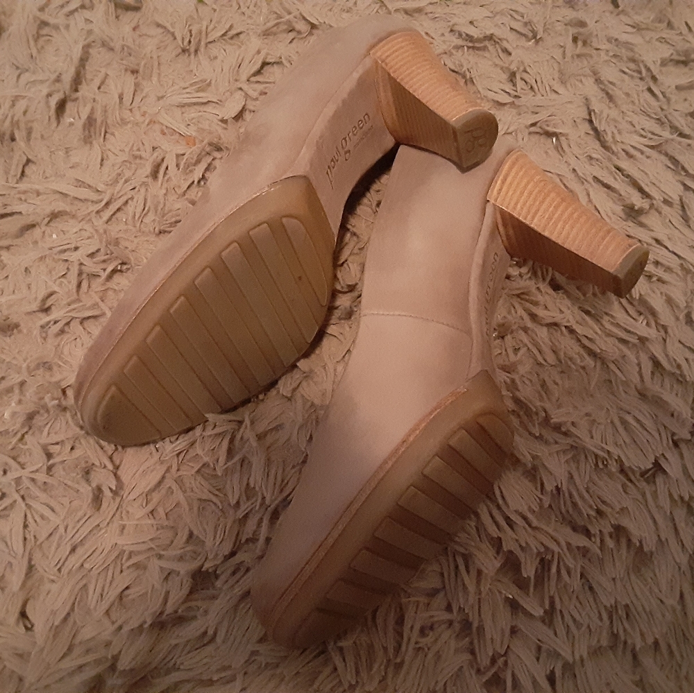 Paul Green Heels/Pumps - Picture 2 of 3